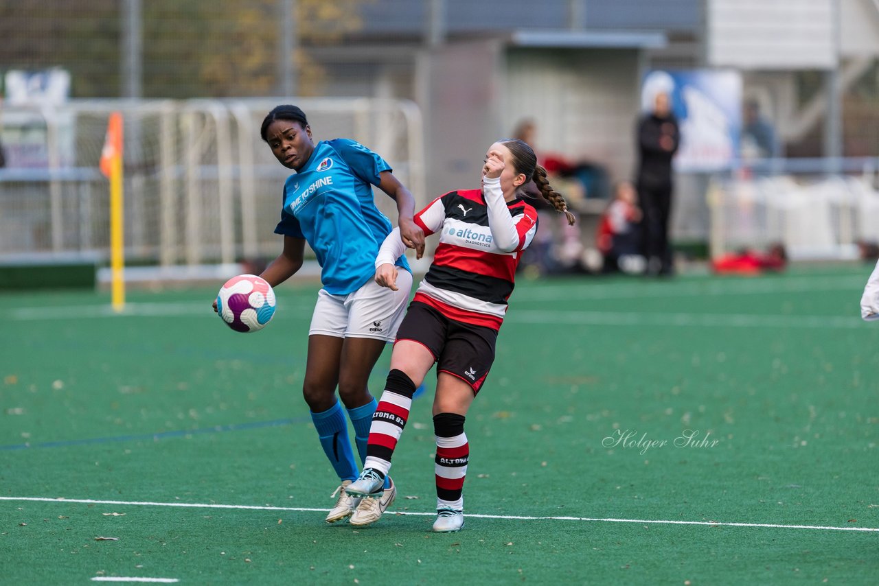 Bild 180 - wBJ VfL Pinneberg - Altona 93 : Ergebnis: 8:0